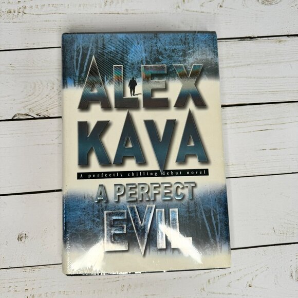 Other - A Perfect Evil by Alex Kava Hardcover Thriller Crime Fiction Debut Sealed